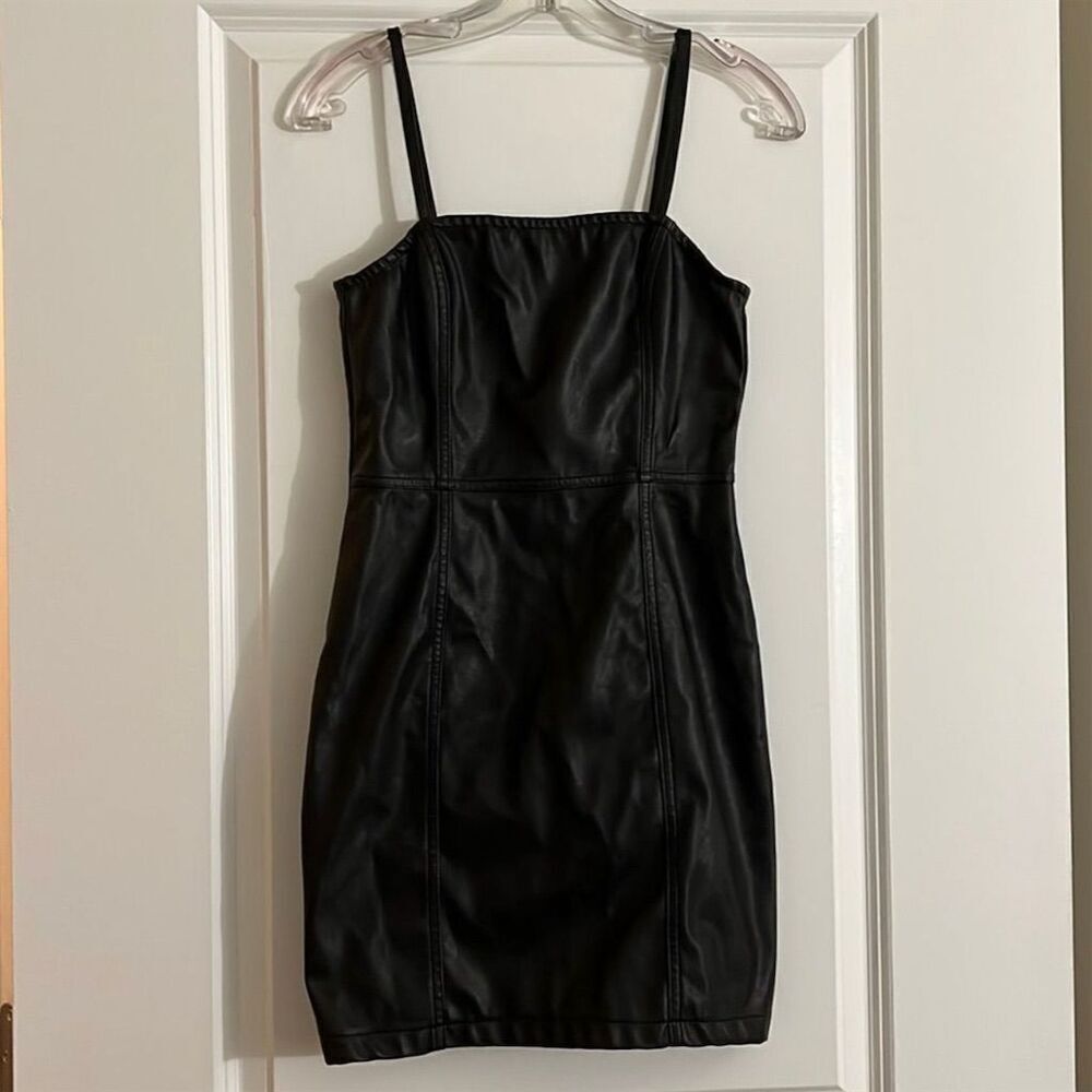 H&M Divided Women's Black Faux Leather Bodycon Mini Dress Size 6